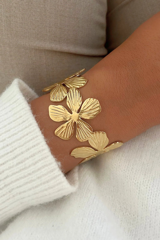 Lot bracelet + bague + boucles fleur